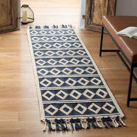 Safavieh Sahara 2'-3" x 8'-0" Rug in Blue / Beige