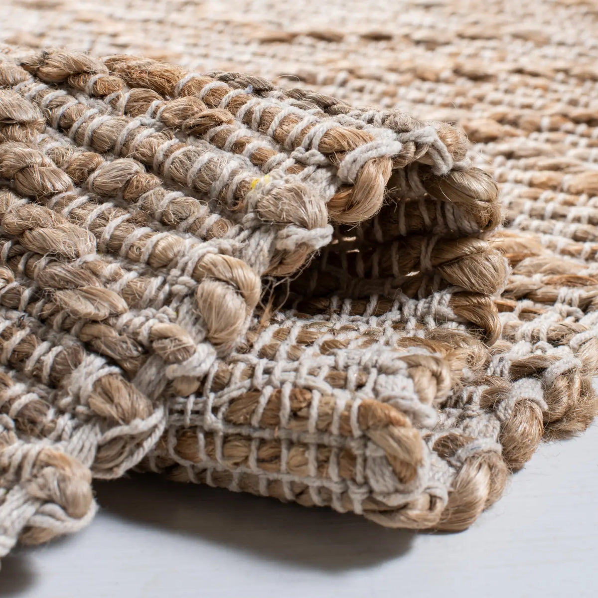 Safavieh Natural Fiber 4'-0" x 6'-0" Rug in Natural