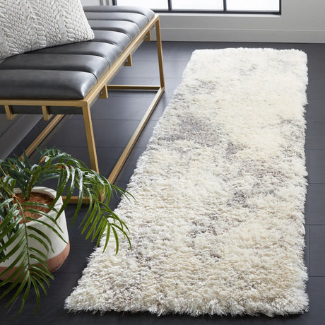 Safavieh Cloud Shag 2'-3" x 8'-0" Rug in Ivory / Grey