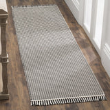 Safavieh Montauk 2'-3" x 10'-0" Rug in Ivory / Black