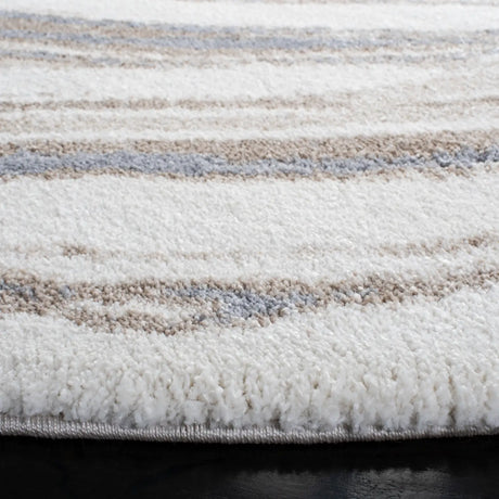 Safavieh Cyrus Shag 6'-7" x 6'-7" Rug in Ivory / Grey