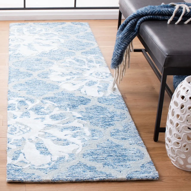 Safavieh Glamour 2'-3" x 8'-0" Rug in Navy / Ivory