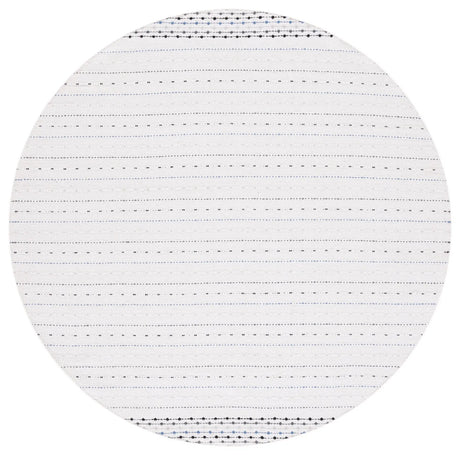 Safavieh Montauk 6'-0" x 6'-0" Rug in Ivory / Grey