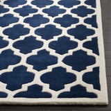 Safavieh Chatham 5'-0" x 8'-0" Rug in Dark Blue / Ivory