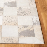 Safavieh Studio Leather 4'-0" x 6'-0" Rug in Ivory / Silver