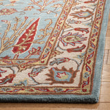 Safavieh Heritage 4'-0" x 6'-0" Rug in Blue / Ivory