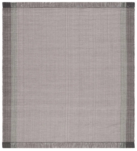 Safavieh Montauk 7'-0" x 7'-0" Rug in Green / Grey