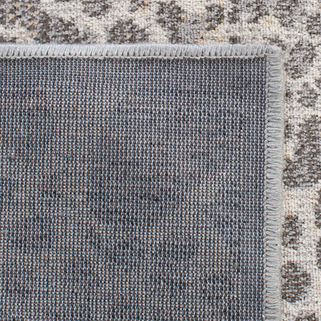 Safavieh Atlas 4'-0" x 6'-0" Rug in Ivory / Grey