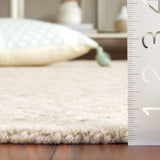 Safavieh Dip Dye 4'-0" x 6'-0" Rug in Sage / Ivory
