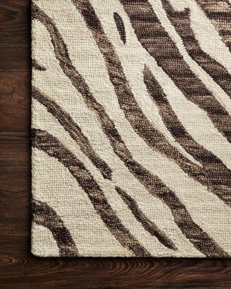 Loloi Masai Mas-01 Java / Ivory Rugs - corner on wood