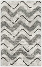 Safavieh Adirondack 2'-6" x 4'-0" Rug in Silver / Charcoal