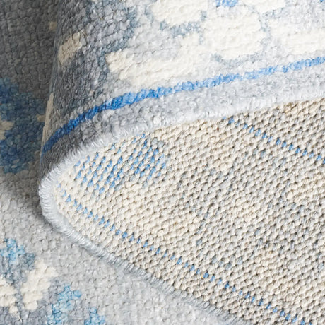 Safavieh Paseo 5'-0" x 8'-0" Rug in Blue