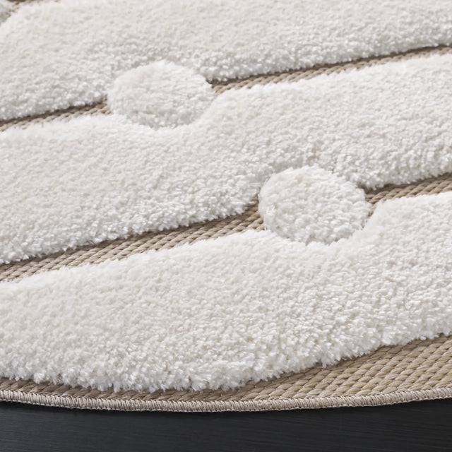 Safavieh Celebrity 800 6'-7" x 6'-7" Rug in Ivory / Beige