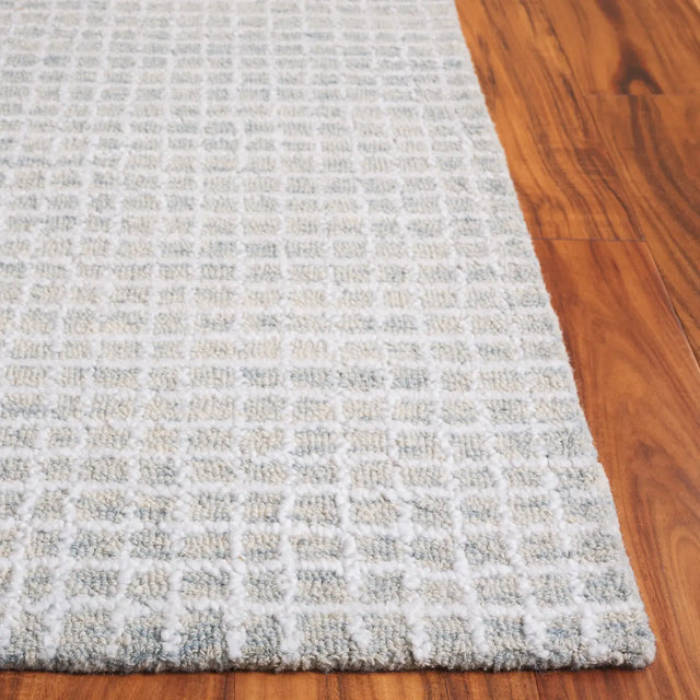 Safavieh Abstract 4'-0" x 6'-0" Rug in Ivory / Sage