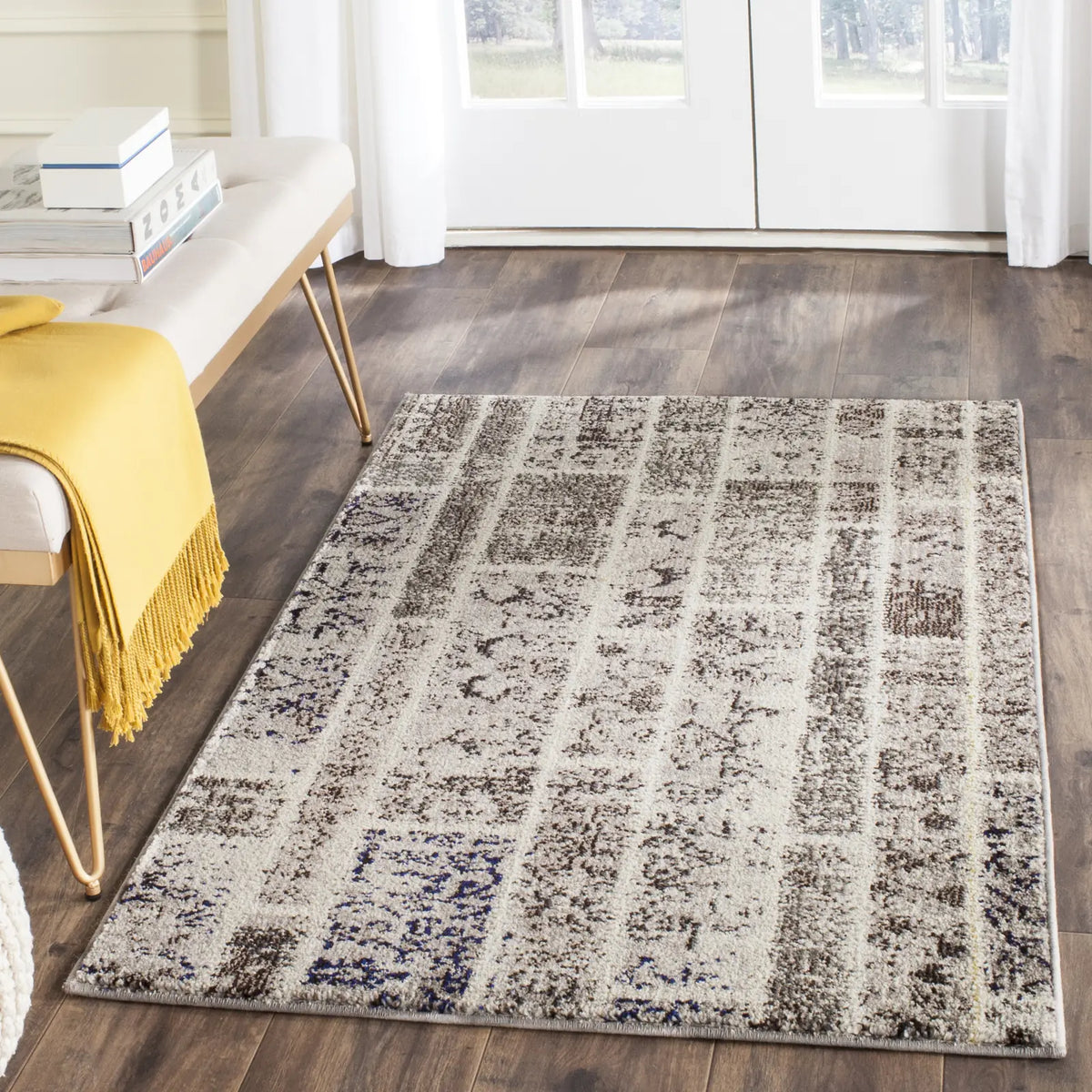 Safavieh Monaco 3'-0" x 5'-0" Rug in Beige / Multi