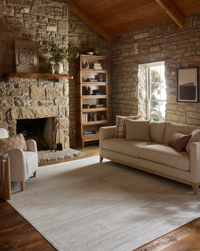 Loloi Townes TOW-02 Beige / Ivory Rug - room scene 3