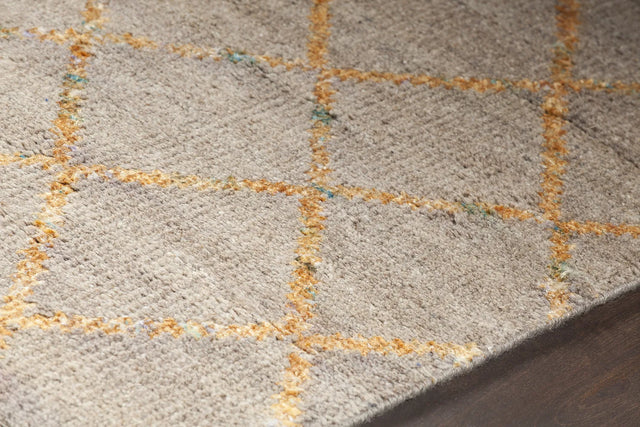 Chandra Aarushi AAR-44001 Tan and Gold rug, side detail view