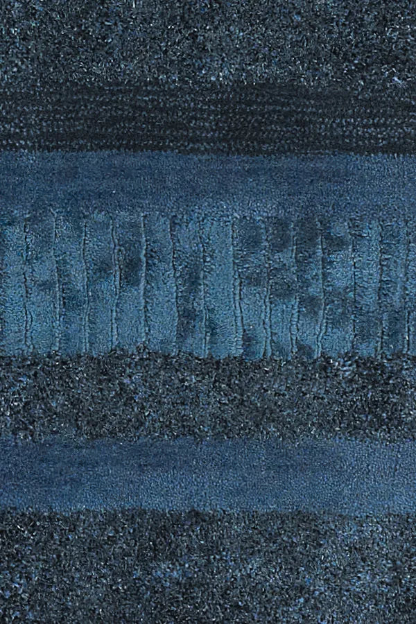 Chandra Amigo AMI-30503 Blue and Charcoal rug, texture close-up