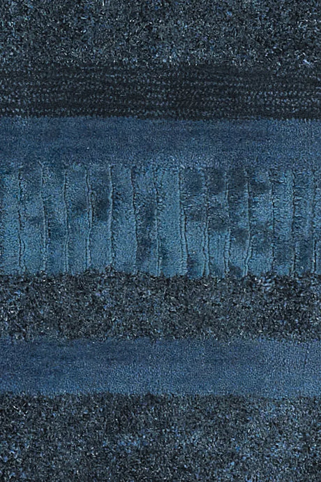 Chandra Amigo AMI-30503 Blue and Charcoal rug, texture close-up