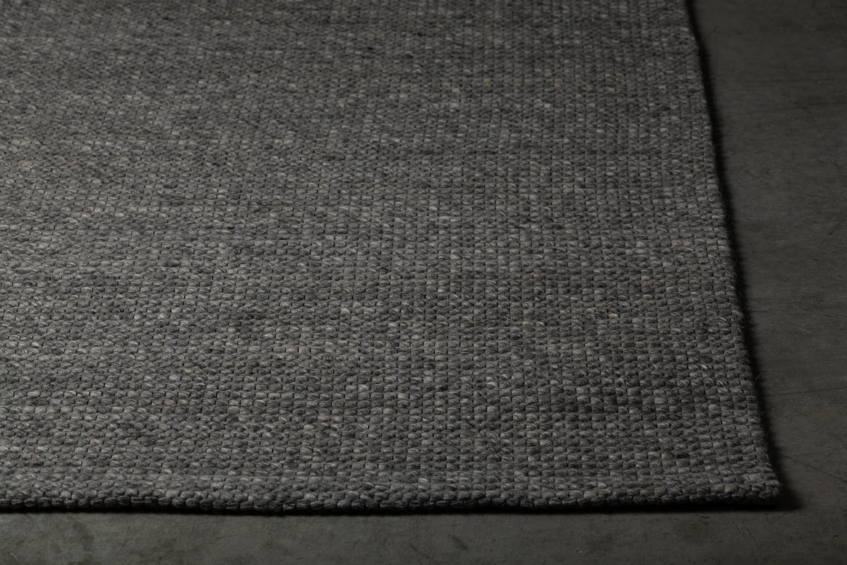 Chandra Aspen ASP-50502 Grey rug, corner detail