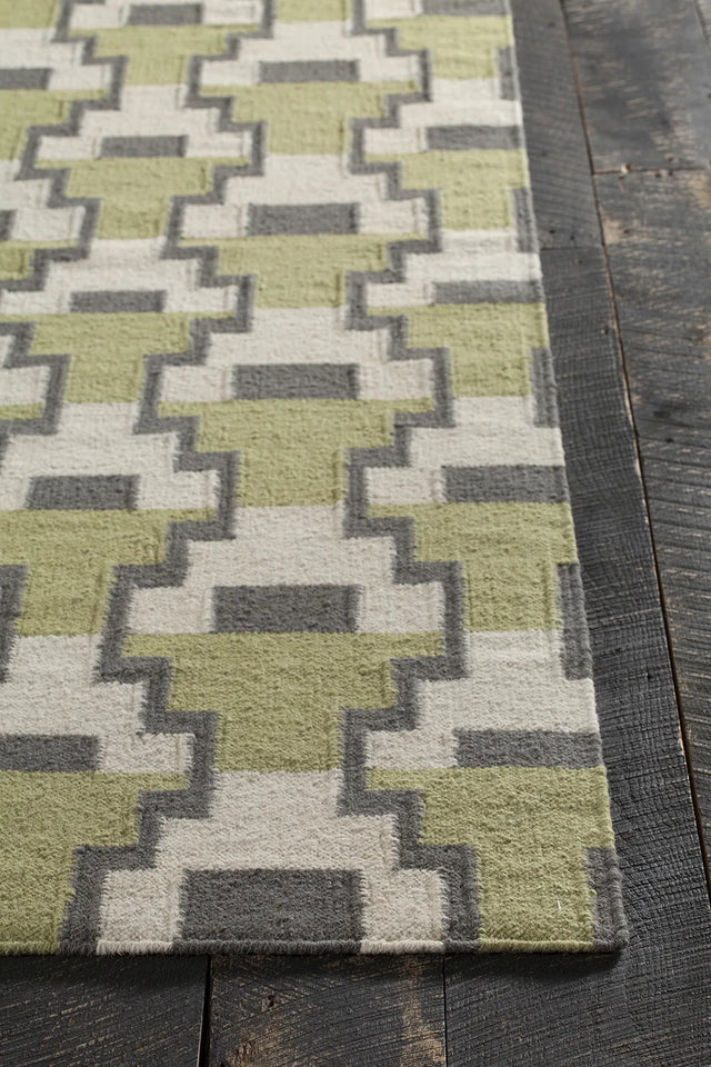 Chandra Avon AVO-34402 Green and Grey and White rug, corner detail