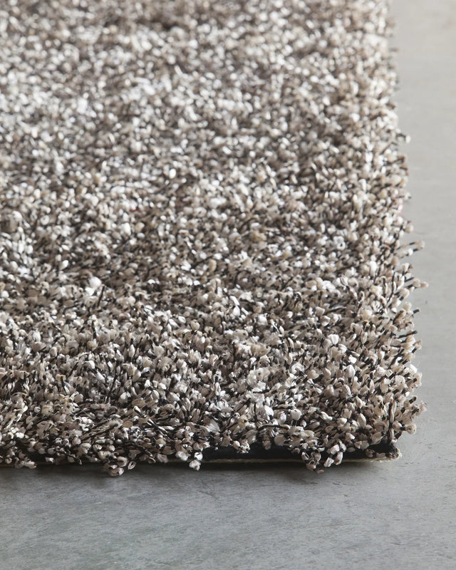Chandra Blossom BLO-29403 Silver rug, corner detail