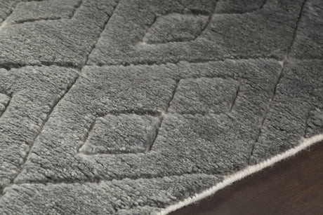 Chandra Catalina CAT-45100 Silver rug, side detail view