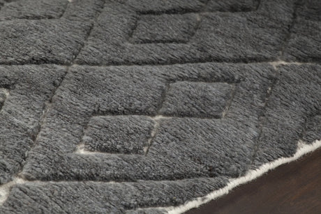 Chandra Catalina CAT-45101 Grey rug, side detail view