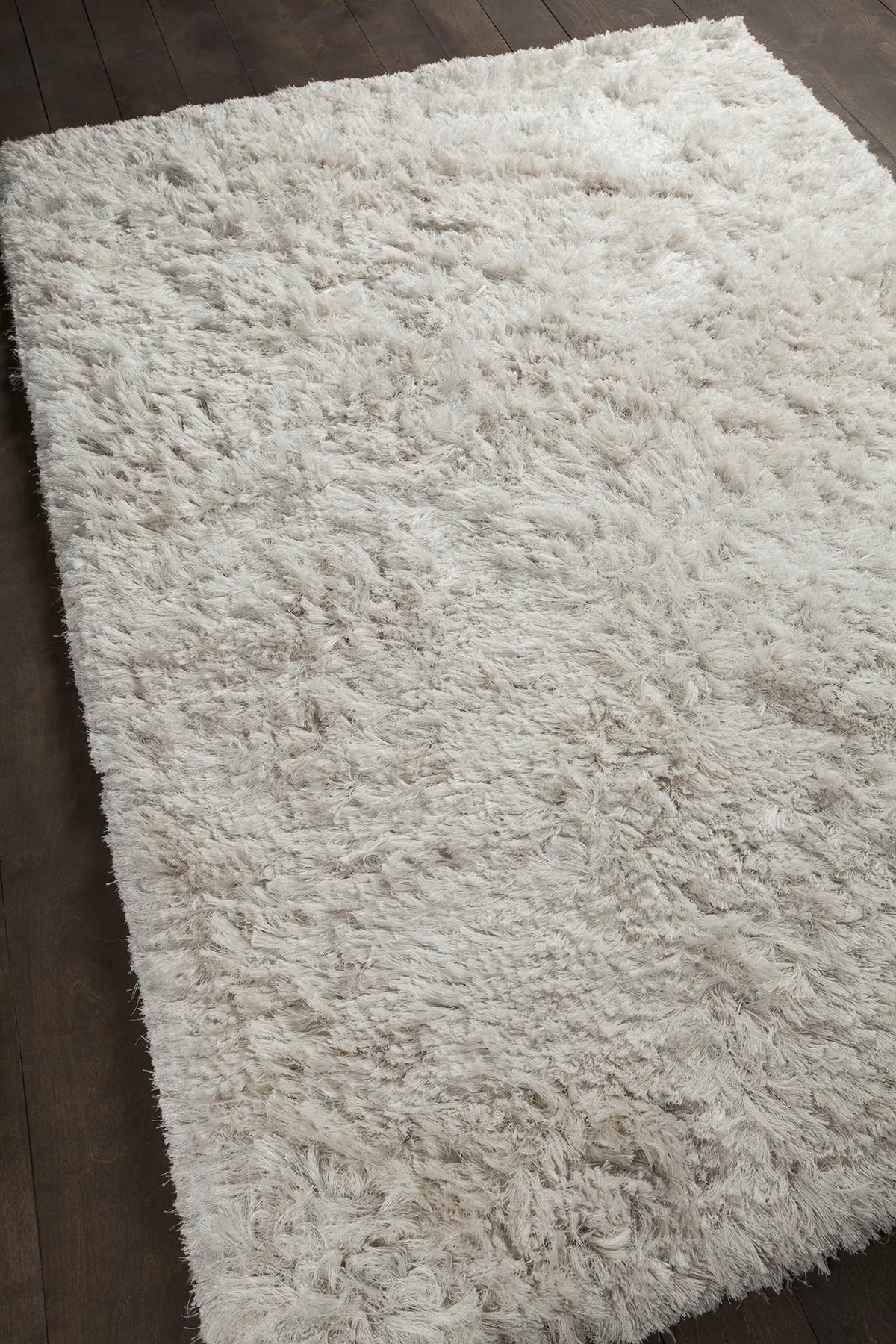 Chandra Celecot CEL-4700 Off White rug, angled side view