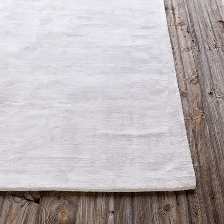 Chandra Gloria Glo-18605 White Rugs.