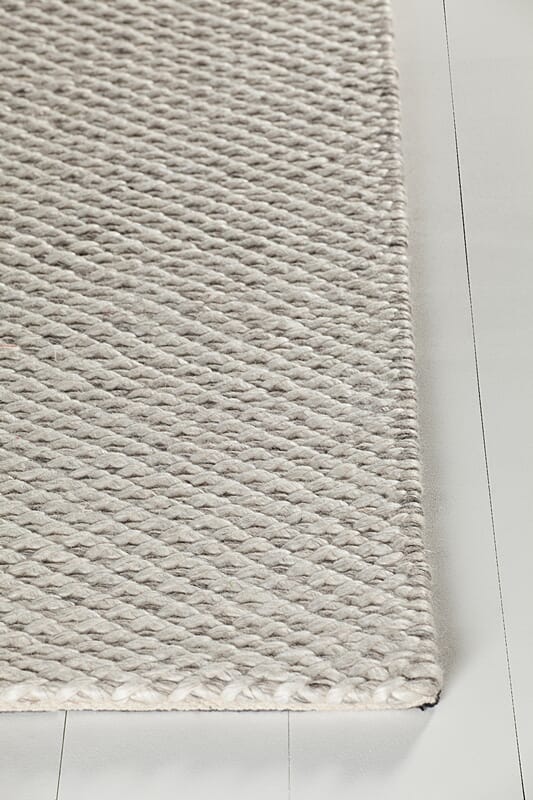 Chandra Ira Ira44501 White Rugs.