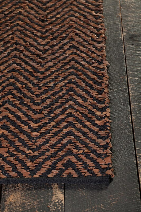 Chandra Sora Sor40201 Brown / Black Rugs.