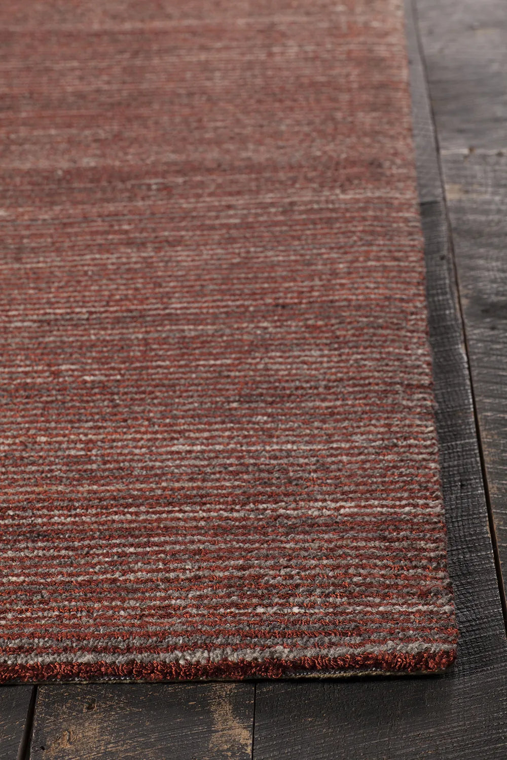 Chandra Citizen CIT-34301 Rust rug, corner detail