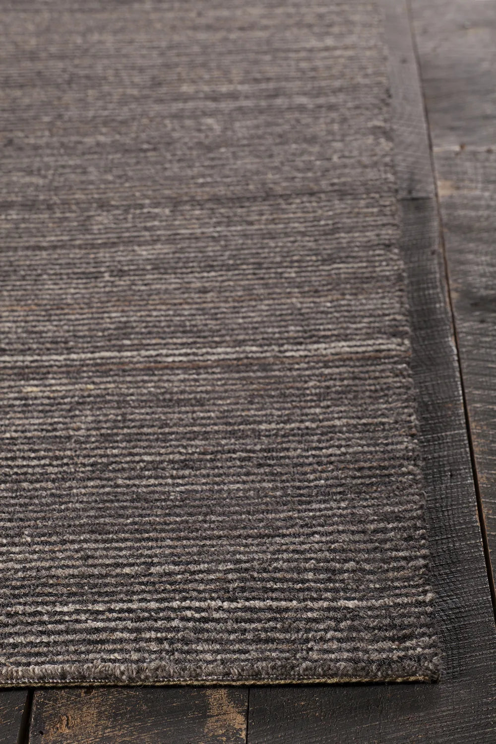 Chandra Citizen CIT-34302 Charcoal rug, corner detail