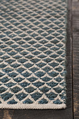 Chandra Costa COS-39102 Blue and White rug, corner detail