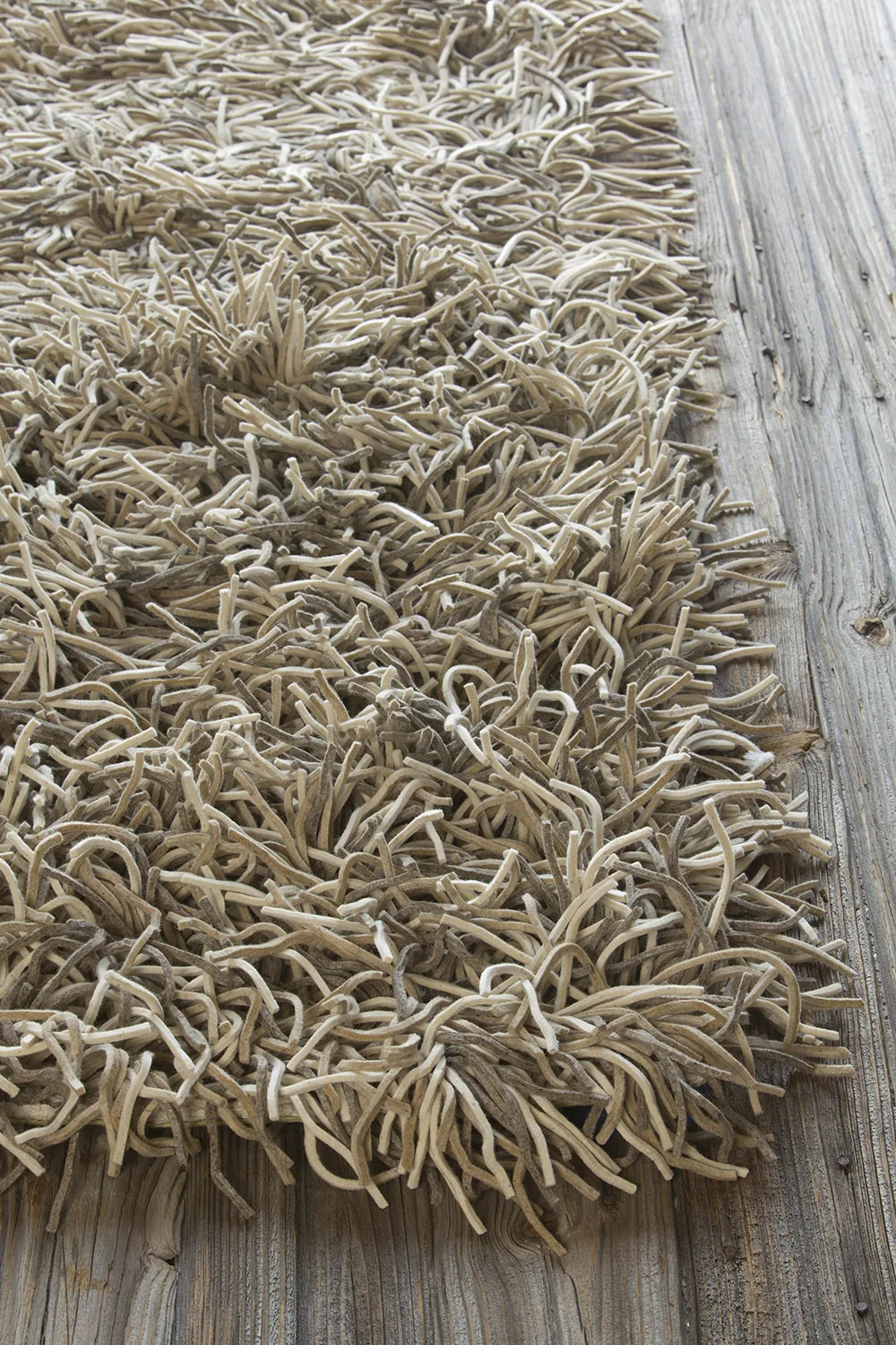 Chandra Cyrah CYR-10800 Taupe and Tan and Ivory rug, corner detail