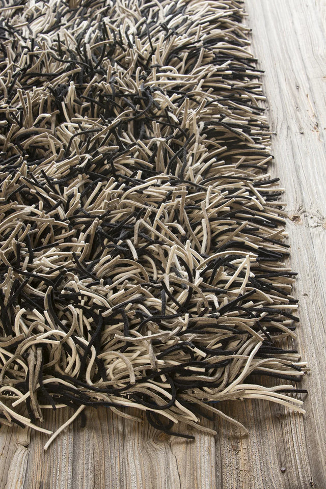 Chandra Cyrah CYR-10802 Black and Taupe and Ivory rug, corner detail
