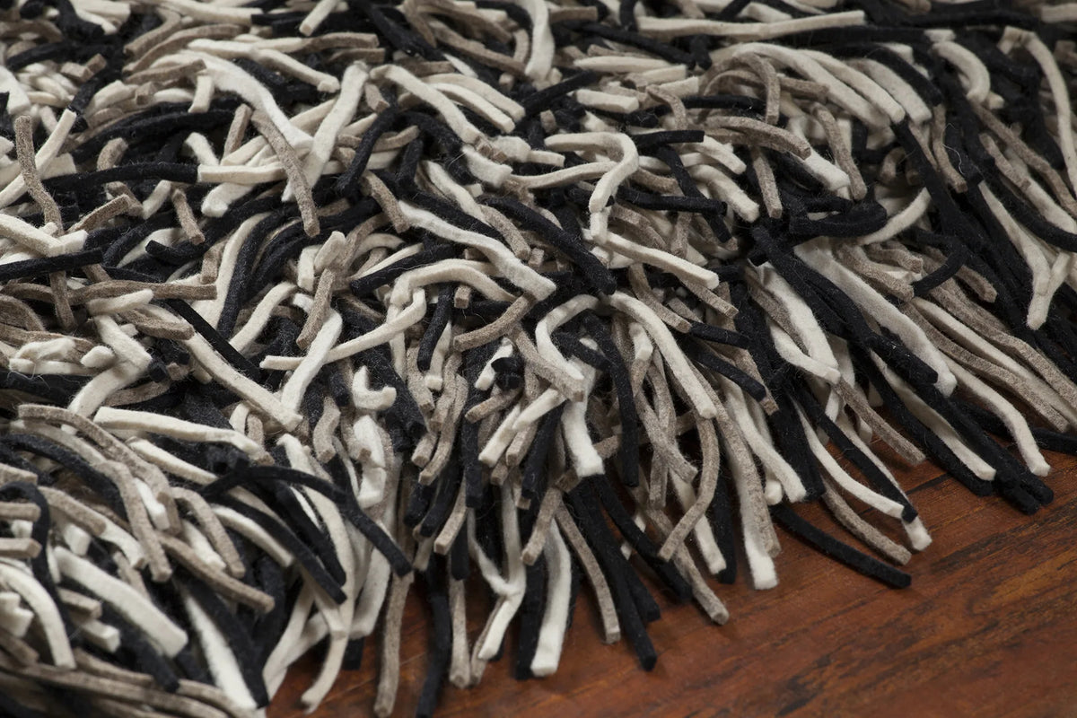 Chandra Cyrah CYR-10802 Black and Taupe and Ivory rug, side detail view