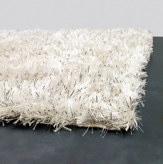 Chandra Dior DIO-14400 White and Black rug, corner detail