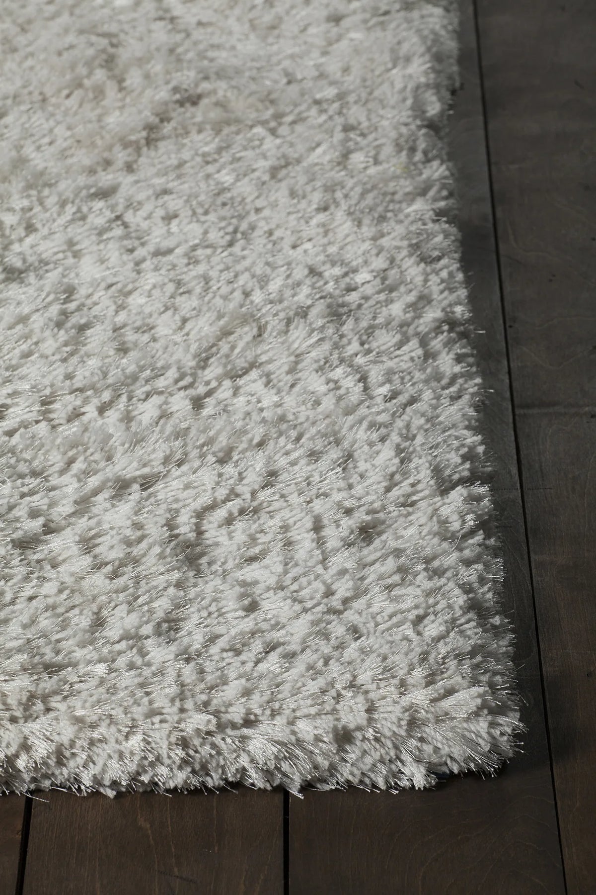 Chandra Elsa ELS-45400 White rug, corner detail