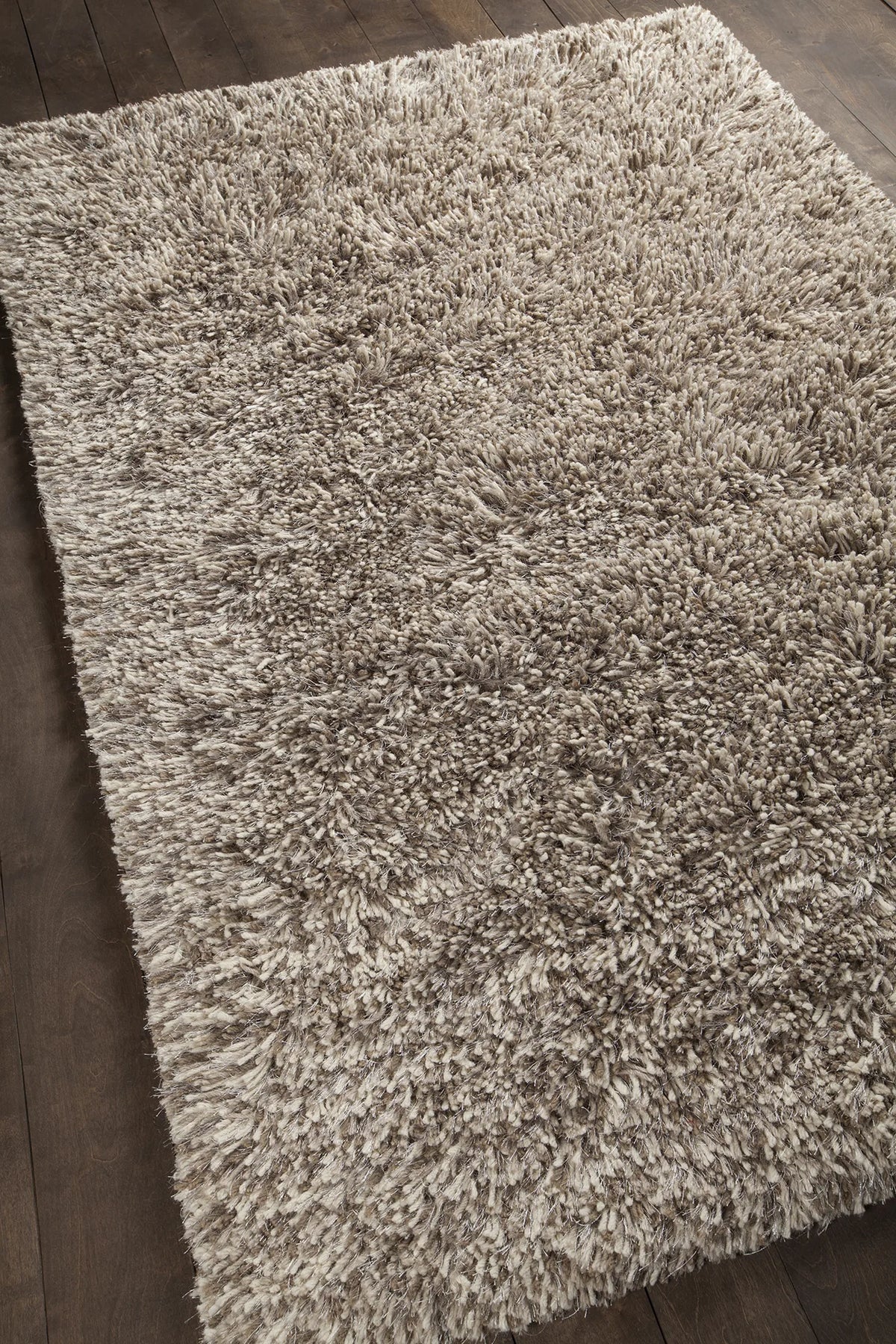 Chandra Estilo EST-18500 Taupe and Ivory rug, angled side view