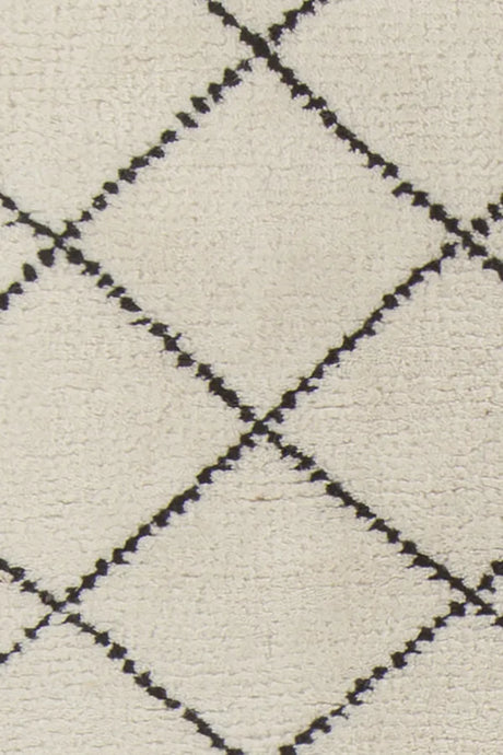 Chandra Gaia GAI-10901 White and Black rug, texture close-up