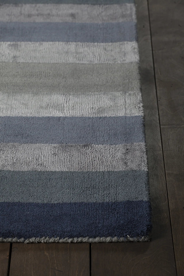 Chandra Gardenia GAR-30703 Charcoal and Grey rug, corner detail