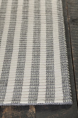 Chandra Gisela GIS-38900 Ivory rug, corner detail