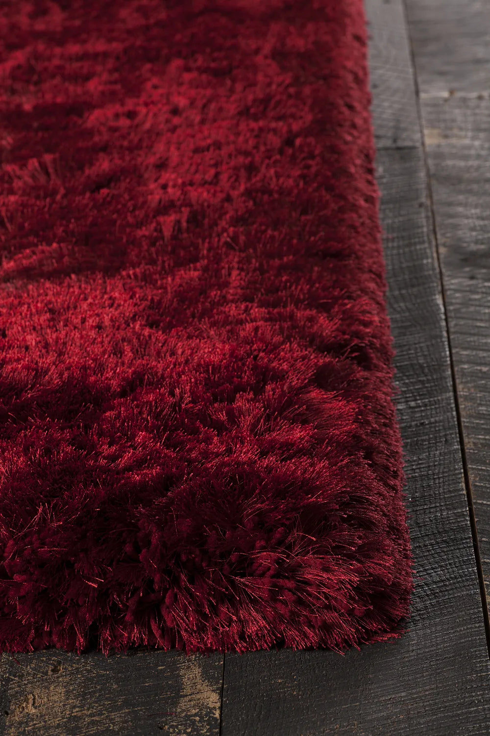Chandra Giulia GIU-27807 Red rug, corner detail