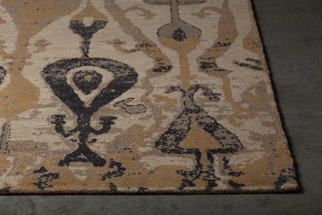 Chandra Gwen GWE-49500 Gold and Taupe and Beige and Black rug, corner detail