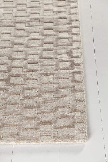 Chandra Hallie HAL-45000 Beige rug, corner detail