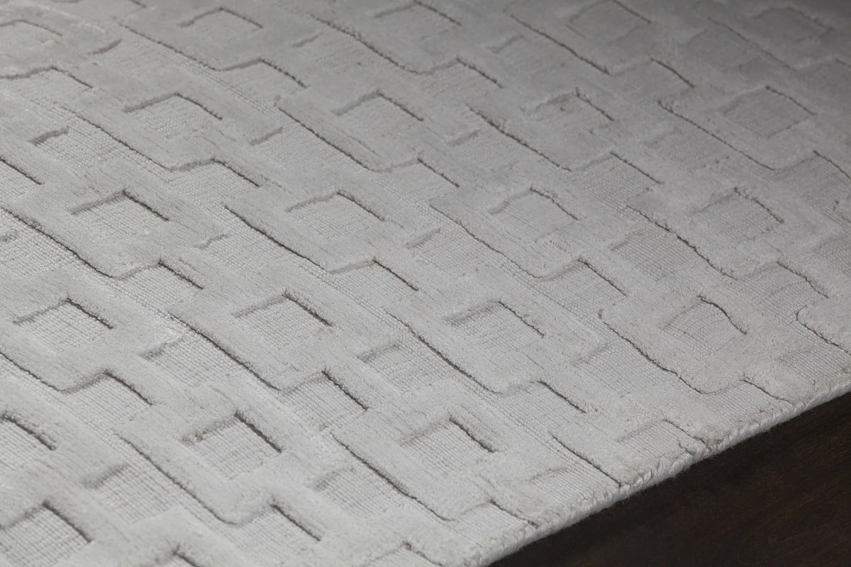 Chandra Hallie HAL-45002 White rug, side detail view