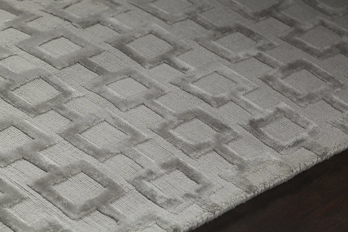 Chandra Hallie HAL-45003 Silver rug, side detail view