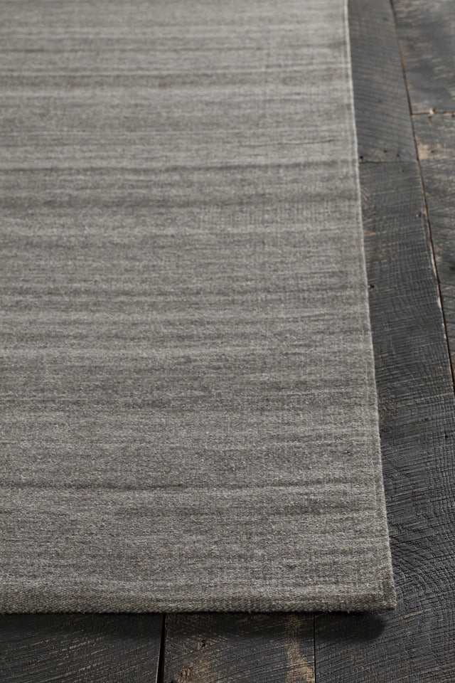 Chandra Hedonia HED-33600 Grey rug, corner detail